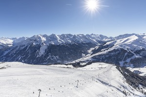 Ski____Gletscherwelt_Zillertal_3000_2.jpg