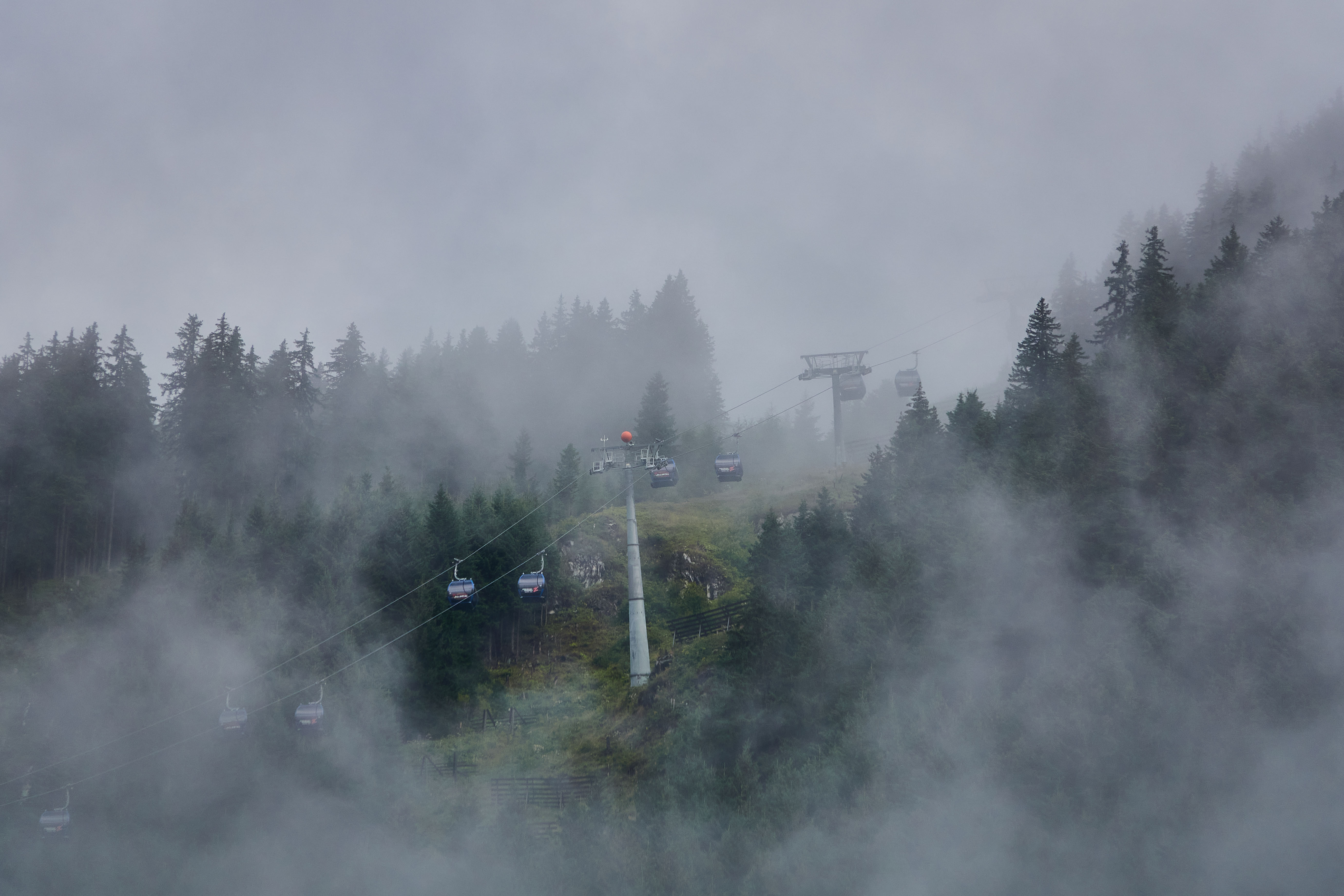 FinkenbergerAlmbahnen.jpg FinkenbergerAlmbahnen.jpg